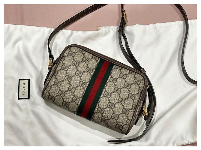 Borsa a mano Gucci Mini Ophidia GG in nylon marrone chiaro - vista 2