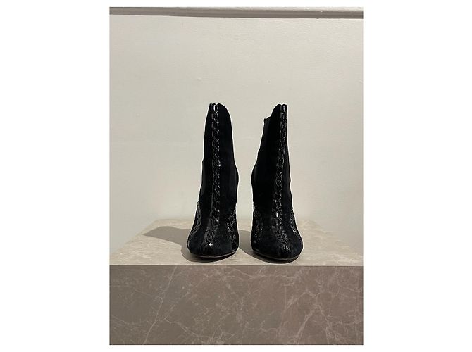 Alaïa Botines ALAIA T.EU 37.5 de ante Negro - vista 2