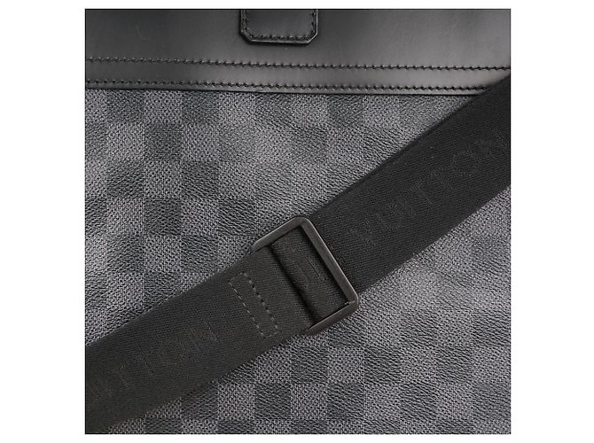 Louis Vuitton Borsa Neo Greenwich Nero - vista 5