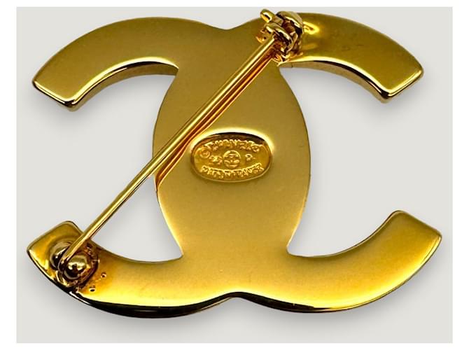 Spilla CHANEL CC Turnlock D'oro - vista 4