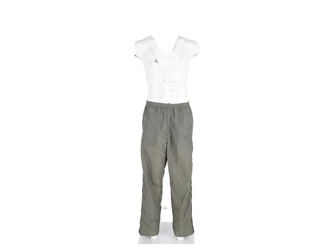 Acne Studios Calças Shell Track com acabamento em veludo e zíper em nylon verde Caqui - vista 4
