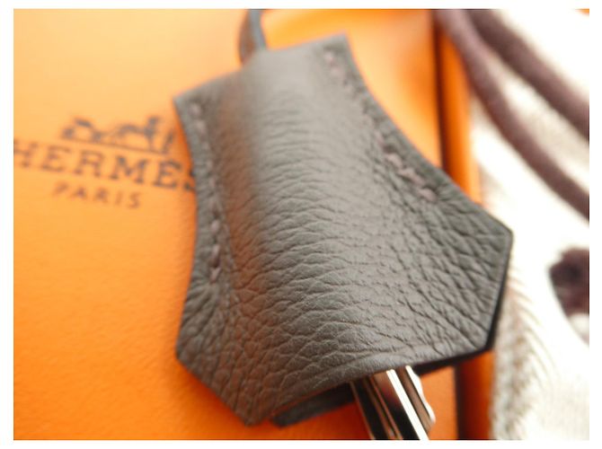 Hermès campanella, cerniera e lucchetto Hermes nuovi per borsa Hermes, scatola e sacchetto antipolvere. Verde Grigio - vista 3