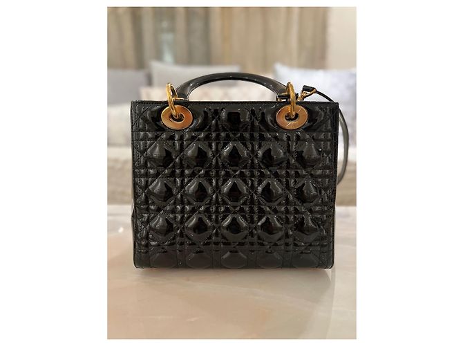 Dior Lady Dior Handtasche Lackleder schwarz mittlere Größe - Ansicht 3
