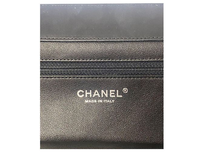 Timeless Bolsa atemporal Chanel em pele de cordeiro acolchoada em couro preto - vista 7