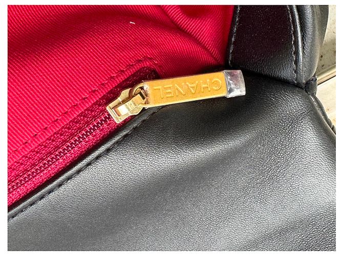 Chanel 19 Borsa a mano Chanel N°19 in pelle di agnello nera Nero - vista 10