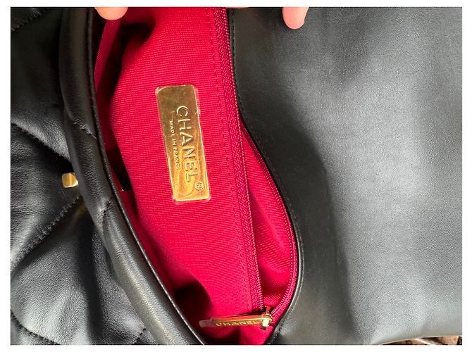 Chanel 19 Borsa a mano Chanel N°19 in pelle di agnello nera Nero - vista 16
