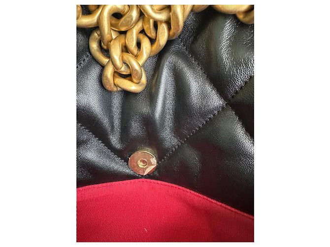 Chanel 19 Borsa a mano Chanel N°19 in pelle di agnello nera Nero - vista 9