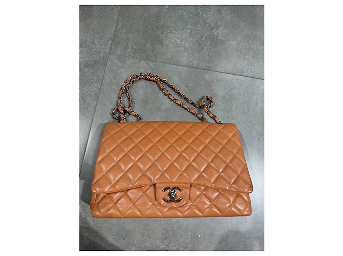 Chanel Maxi Jumbo Double Flap Caviar Leder Karamell - Ansicht 2