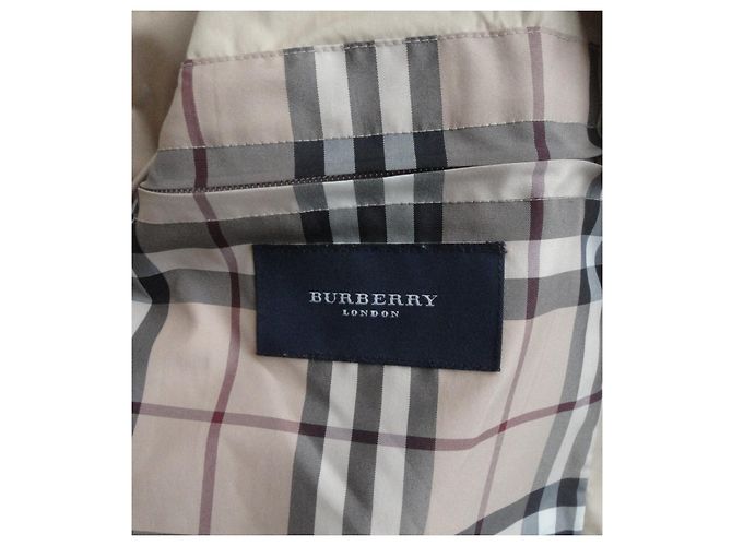 Burberry Reise-Regenmantel Beige Polyester - Ansicht 3