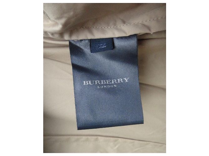 Burberry Reise-Regenmantel Beige Polyester - Ansicht 6