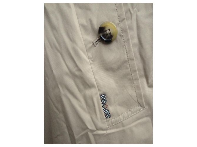 Burberry Reise-Regenmantel Beige Polyester - Ansicht 8