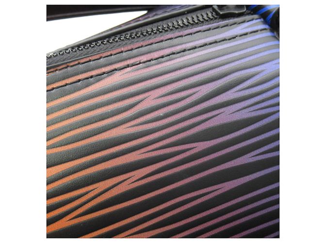 Polochon morbido Louis Vuitton Black Epi XL Gradient Electric Sun MM Nero - vista 10