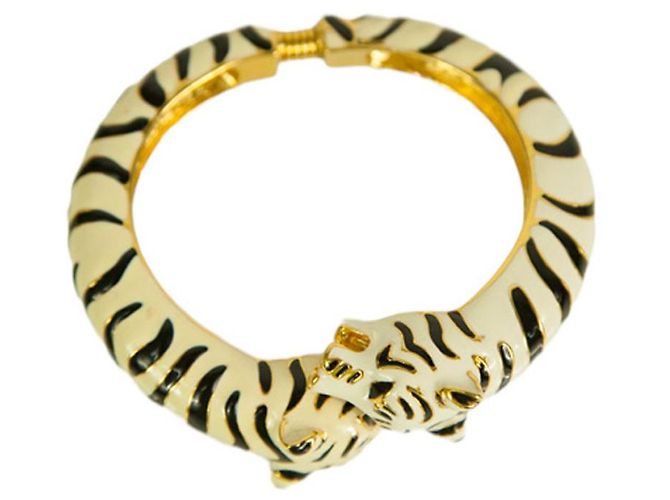 Pulsera de puño de doble cabeza de tigre de esmalte de KENNETH JAY LANE - vista 5