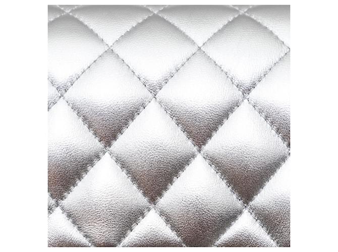 Borsa con patta foderata metallizzata Chanel Argento - vista 13