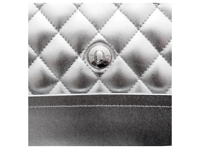 Borsa con patta foderata metallizzata Chanel Argento - vista 14