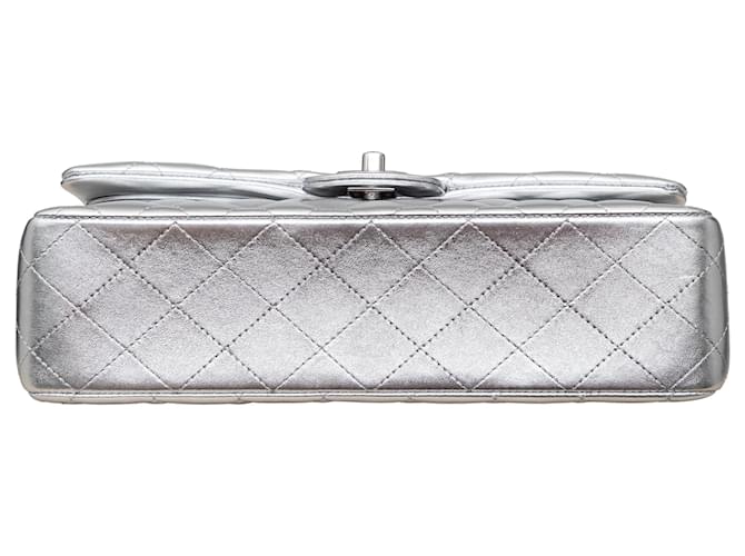 Borsa con patta foderata metallizzata Chanel Argento - vista 9