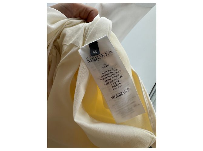Vestido Alexander McQueen T.IT 40 de lana Crudo - vista 7