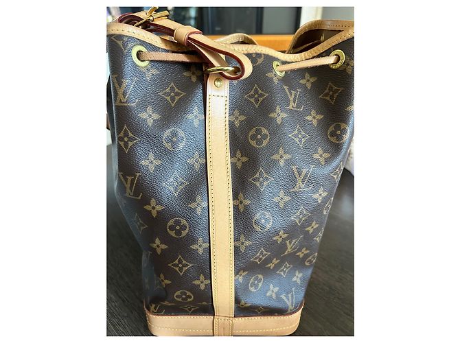 Noe Borsa a mano Louis Vuitton Noé Marrone in Tela - vista 3