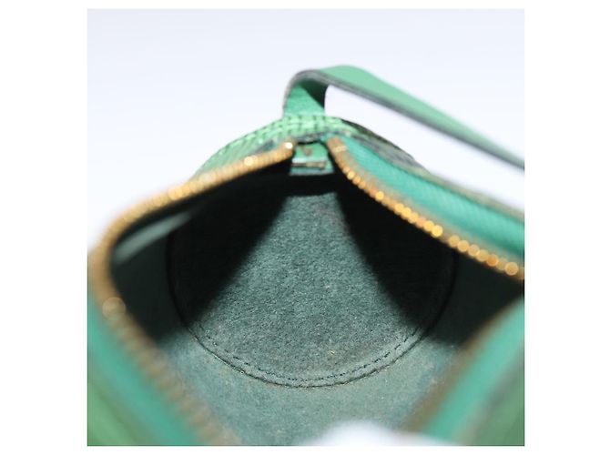 LOUIS VUITTON Epi Soufflot Pouch Verde LV Auth 76903 - vista 10