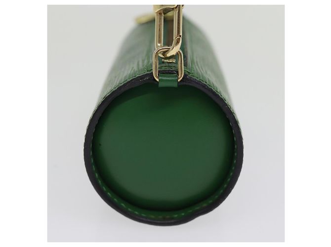 LOUIS VUITTON Epi Soufflot Pouch Verde LV Auth 76903 - vista 3