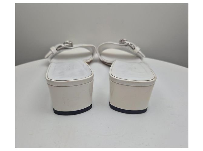 Mules Gucci de charol blanco - vista 6