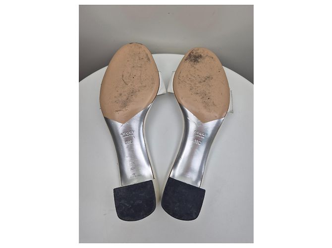 Mules Gucci de charol blanco - vista 7