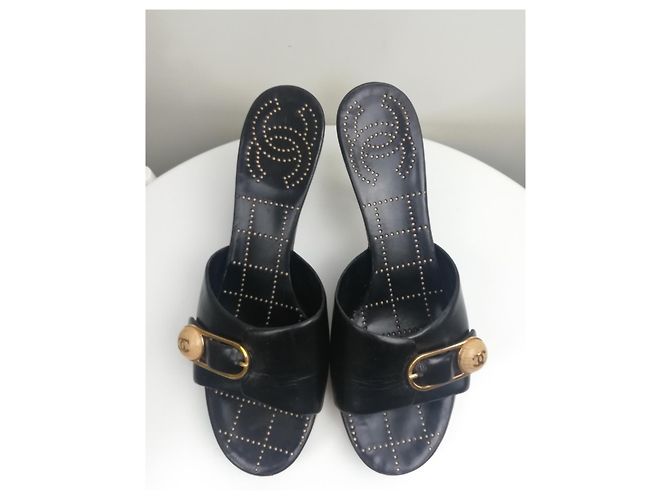 Mules Chanel in pelle nera 37 Nero - vista 2