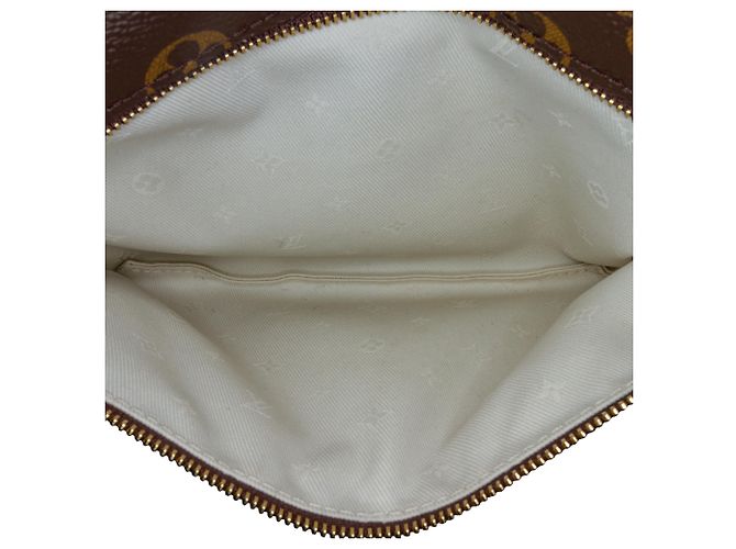 Bumbag Marsupio a vita alta con monogramma marrone Louis Vuitton - vista 6