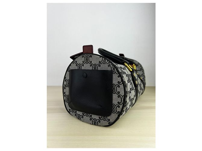 Céline Boston Bag Vintage Triomphe Canvas in sehr gutem Zustand - Ansicht 4