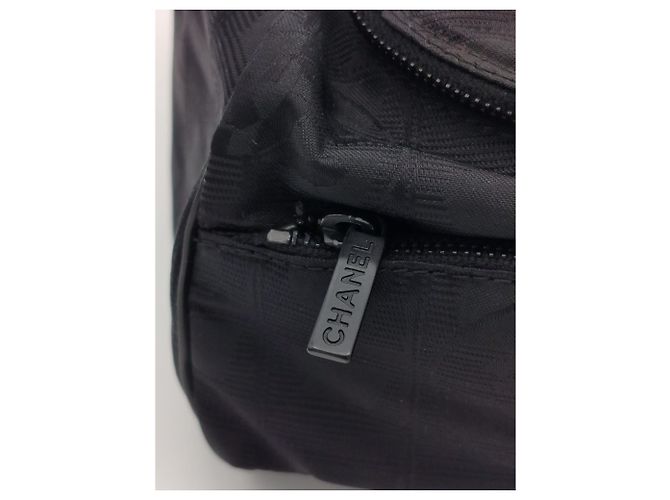 Borsa tote in nylon con borsa medievale Chanel Nero - vista 10