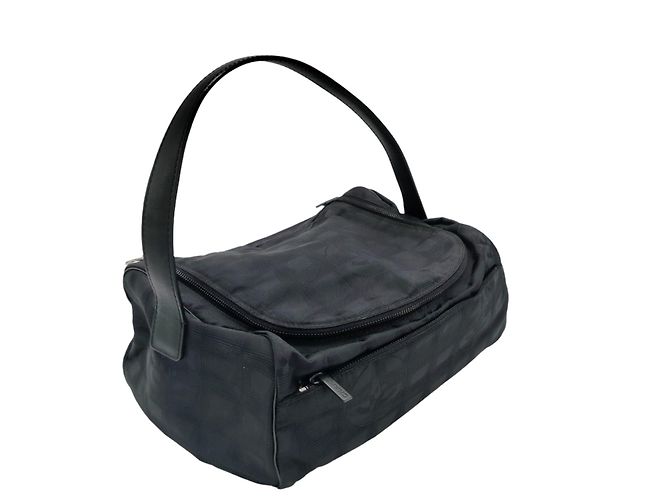Borsa tote in nylon con borsa medievale Chanel Nero - vista 2