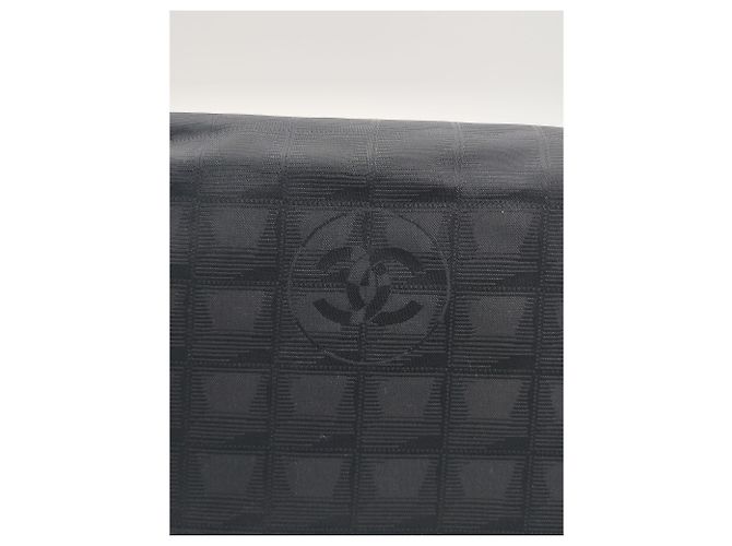 Borsa tote in nylon con borsa medievale Chanel Nero - vista 9