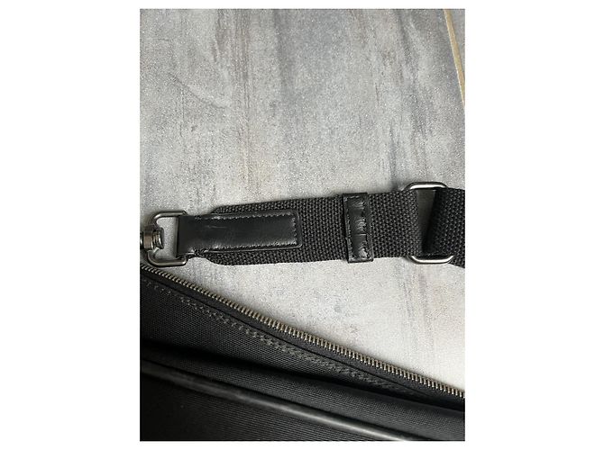 Authentische Reisetasche von Gucci aus schwarzem Nylon - Ansicht 9