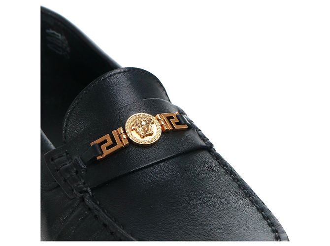 VERSACE - Mocassins Medaillon Versace en cuir noir (T37) - vue 4