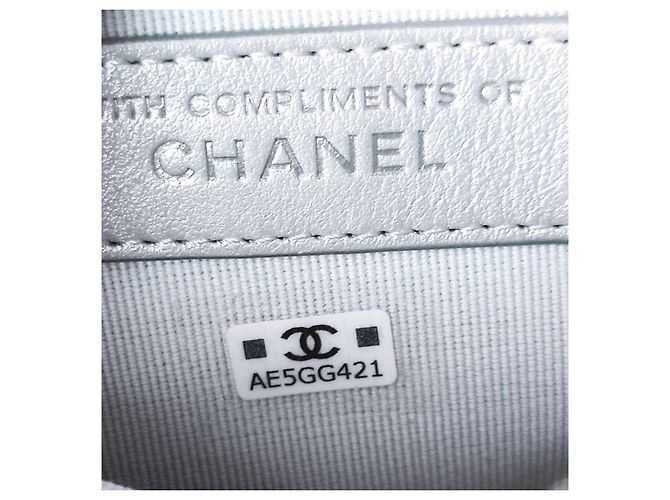 Wallet / Chanel keychain Silvery - view 9