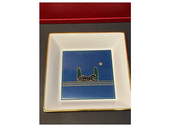 Ensemble de trois plateaux Panther en céramique Cartier - vue 3