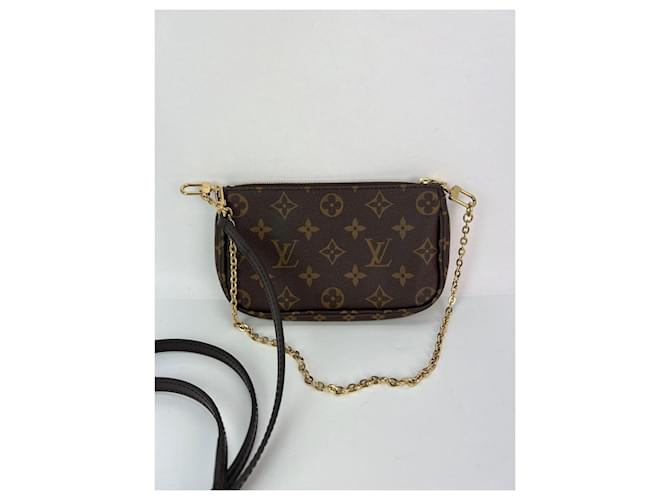 Pochette Louis Vuitton della borsa a tracolla Multi Pochette Marrone - vista 2