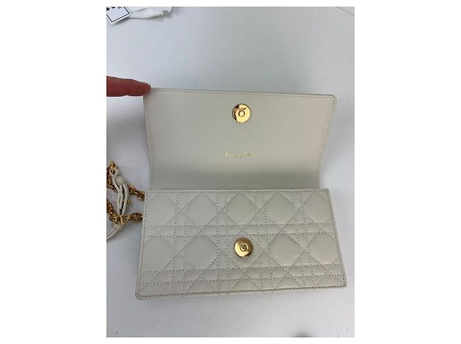 Clutch in pelle bianca Caro Cannage Christian Dior - vista 3