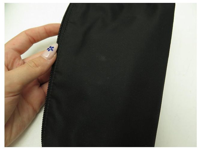 MENGE 2 PRADA BEUTEL RE-NYLON CANVAS SCHWARZ BEUTEL CANVAS BEUTEL CLUTCH - Ansicht 19