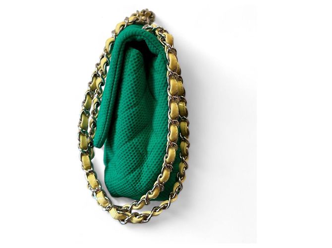 Chanel TIMELESS / Klassische Umhängetasche Grün - Ansicht 3