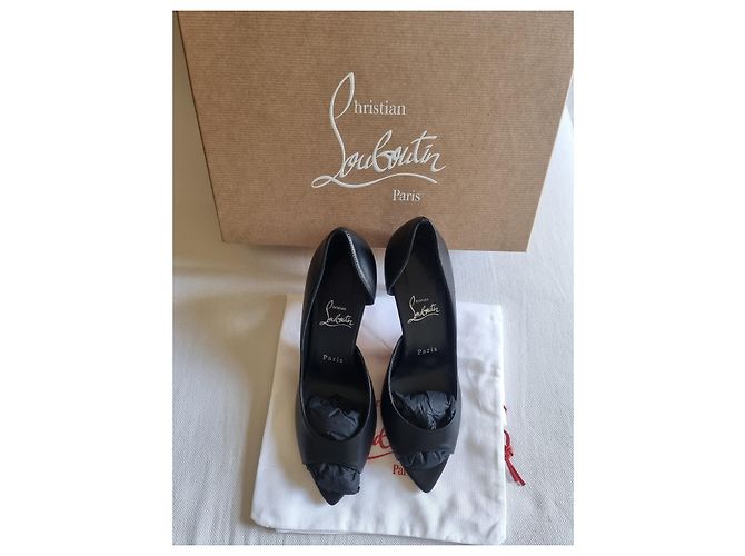 Décolleté Christian Louboutin Open Apostropha in pelle nappa nera - vista 6