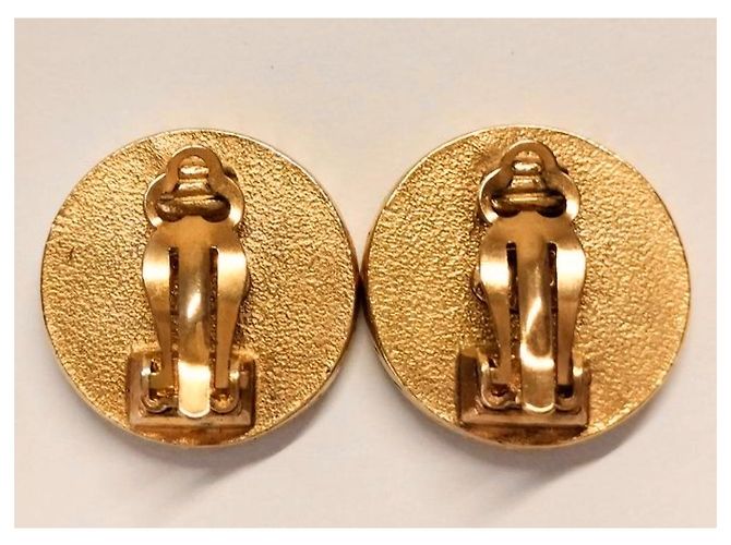Pendientes de botón CHANEL con el logo CC entrelazado de 1995 Negro Dorado - vista 6