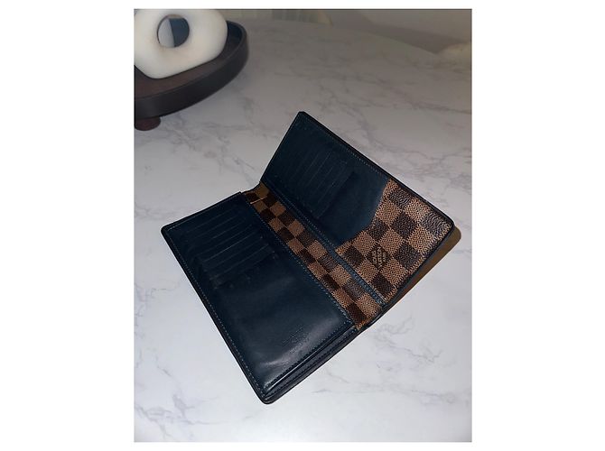 Louis Vuitton wallet brown leather - view 2