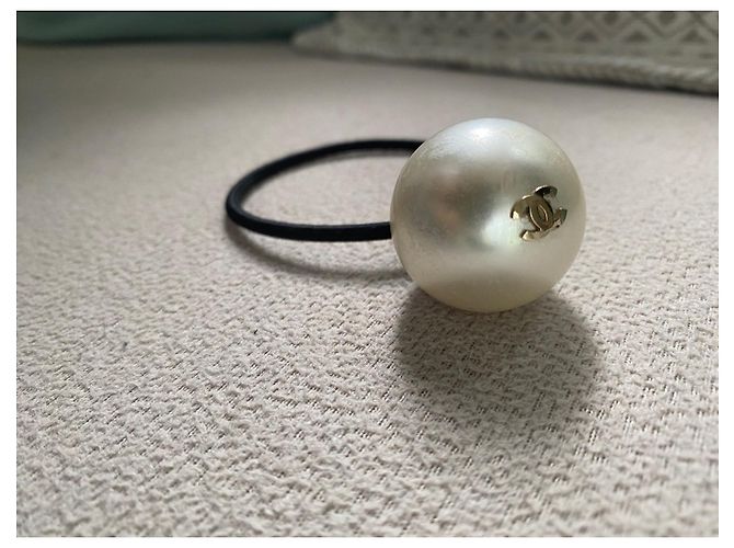 Chanel Haarschmuck Aus weiß - Ansicht 2