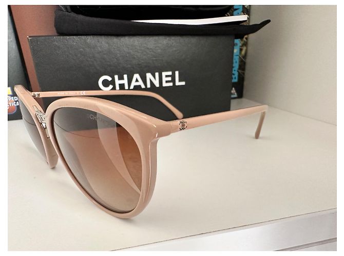 Gafas de sol Chanel Butterfly de acetato beige Arena - vista 6