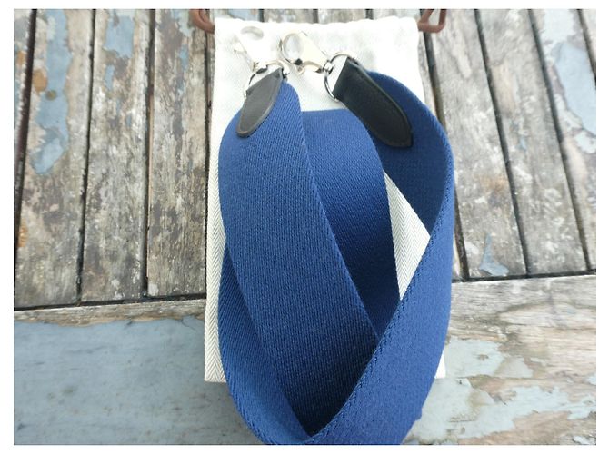 Tracolla Hermès per borsa Hermès Kelly in tela blu, nuova, mai usata. Blu chiaro - vista 2