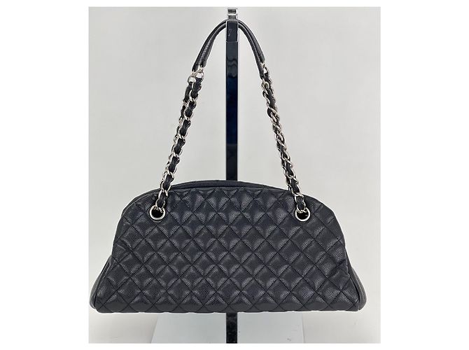 CHANEL Just Mademoiselle Borsa a Spalla in Caviar Trapuntato Nero - vista 2