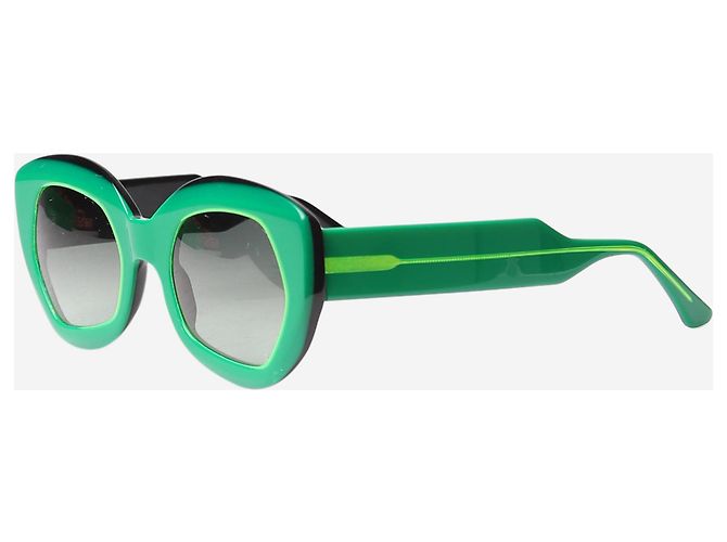 Marni Grüne Sonnenbrille mit dickem Rahmen - Ansicht 3