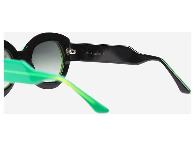Marni Grüne Sonnenbrille mit dickem Rahmen - Ansicht 5