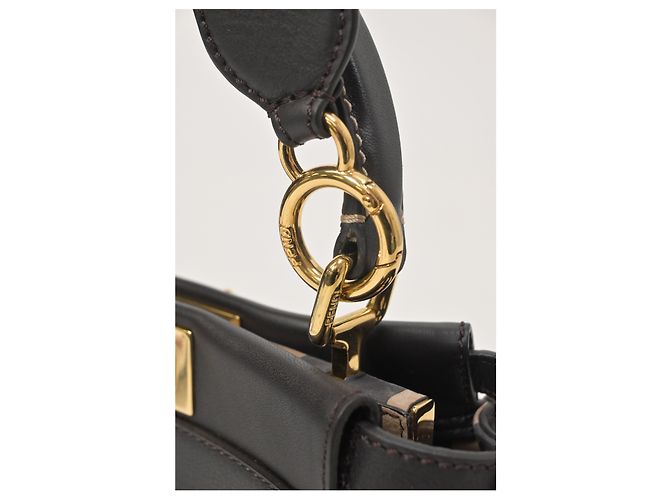 Borsa Mini Peekaboo Fendi in pelle marrone scuro - vista 22